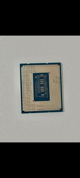 Процессор Intel Core i7-12700KF (LGA1700) в идеальном состоянии торг