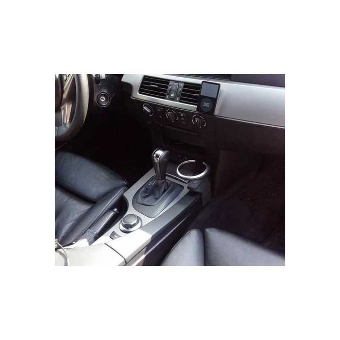 Поставка за чаша за BMW E60 / E61 - до скоростния лост