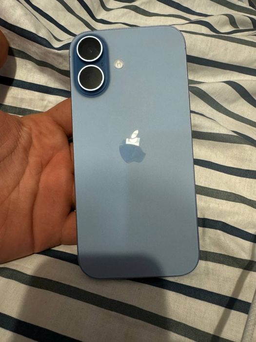 Iphone 17 256gb blue