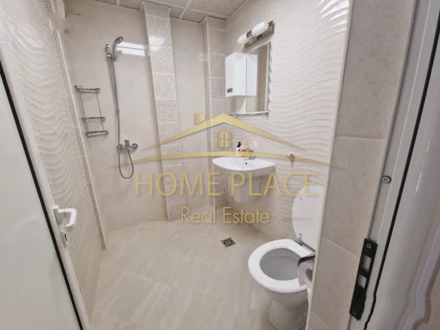 Дава се под наем Тристаен апартамент в Варна, Червен площад - 75 кв.м за 612 € - Снимка #6