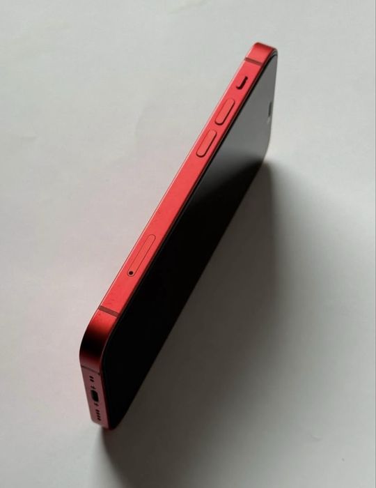 Vand / Schimb 12 mini Roșu