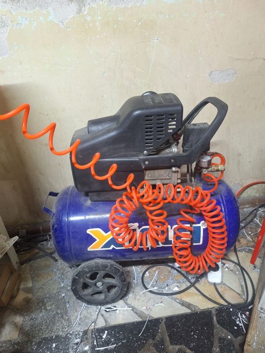 Продается оборудование для  сборки пластиковых рам