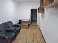 *Офис с мебелью и кондиционером в Мирабадском районе*