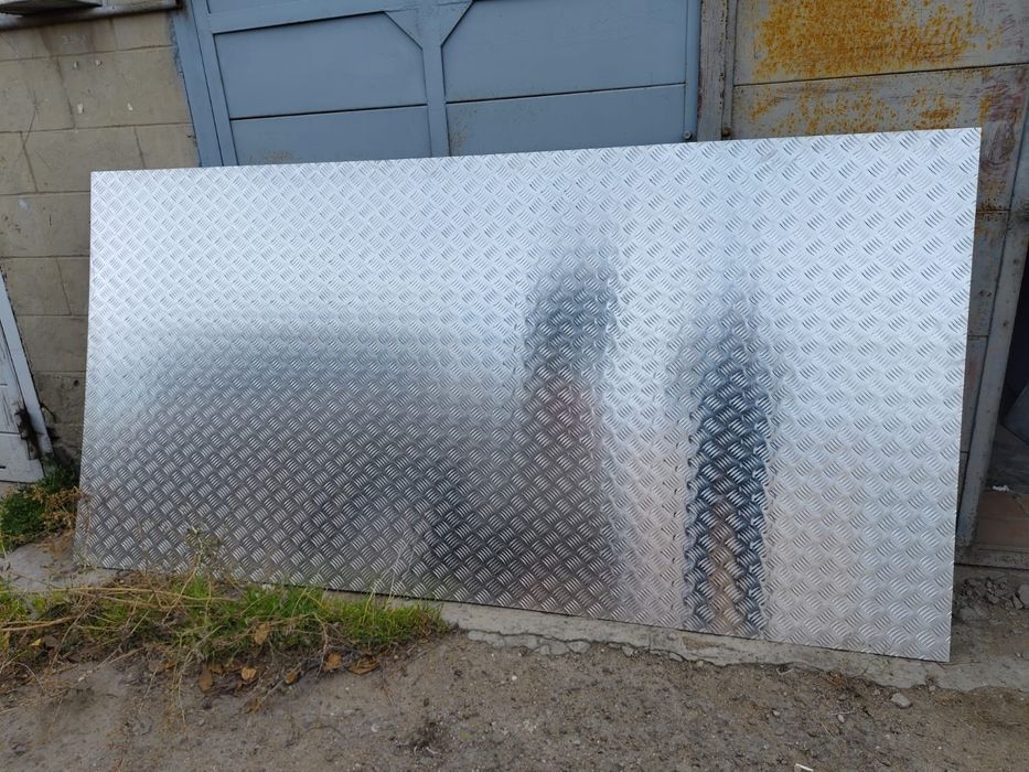 Лист алюминиевый рифлёный