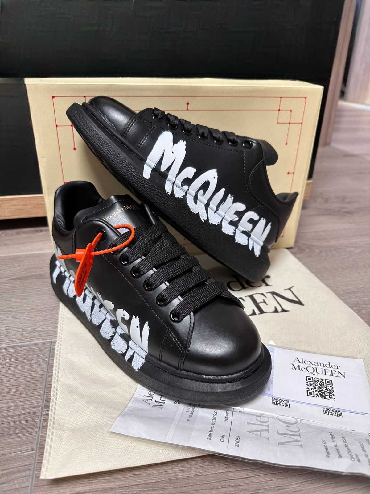 adidasi M Q U E E N full box Premium 2025