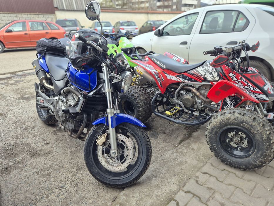 Honda Hornet 13 000 KM A2