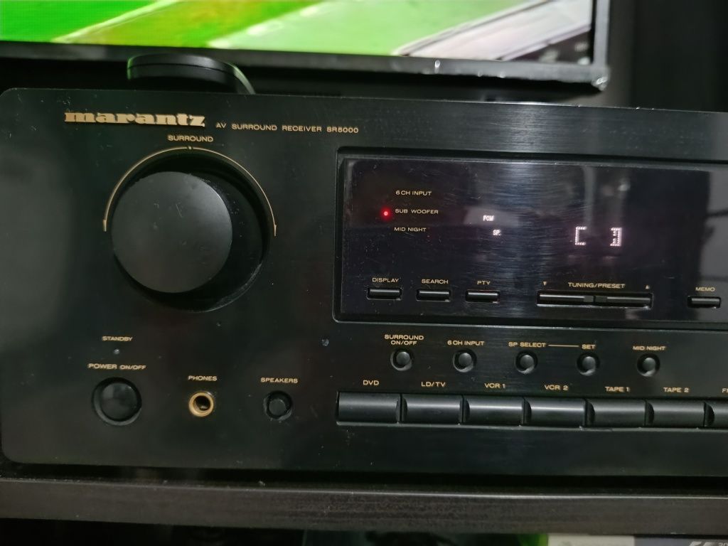 Amplituner Marantz sr 5000