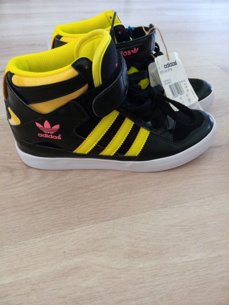 Дамски маратонки" Adidas"