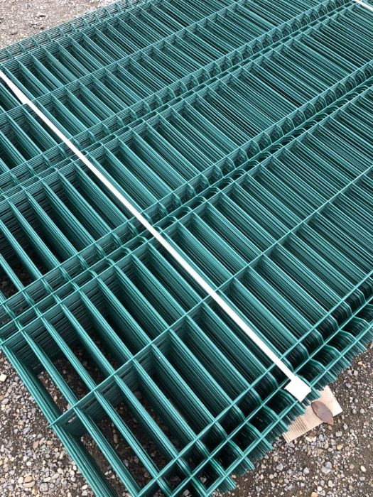 Producator plasa de gard impletita si sarma ghimpata