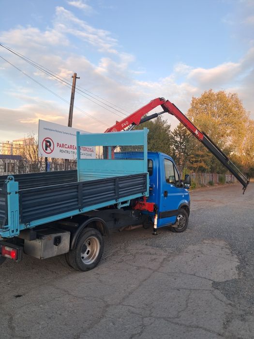 Iveco daily basculabil cu macara