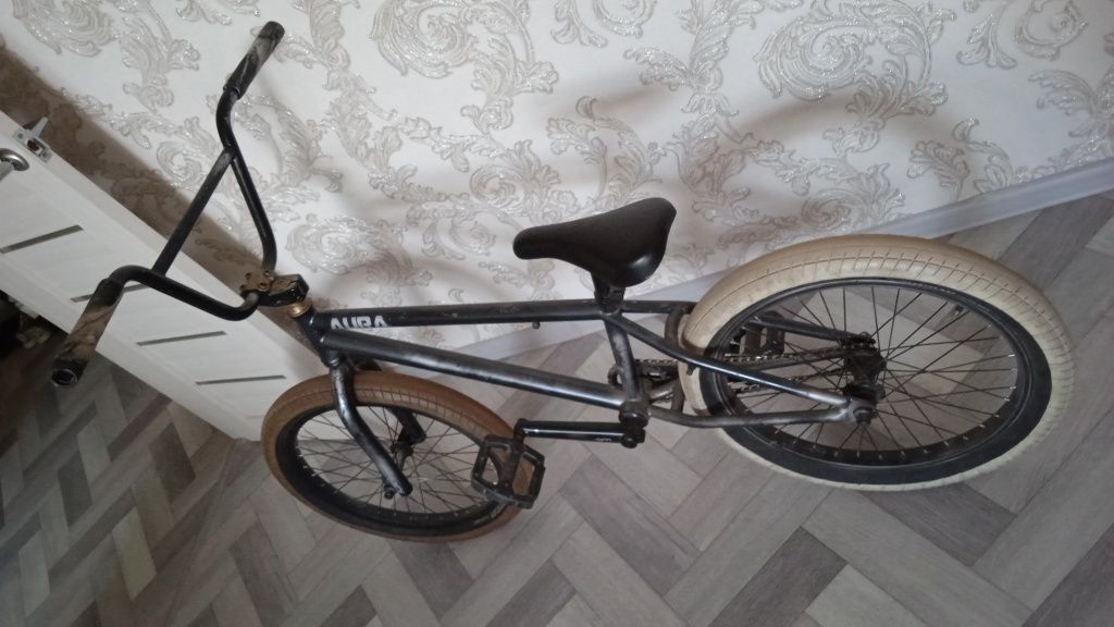 Велосипед BMX DK AURA 20 - 2021