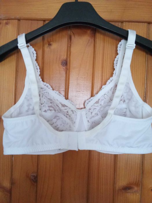 Sutien dantelat,  75 C