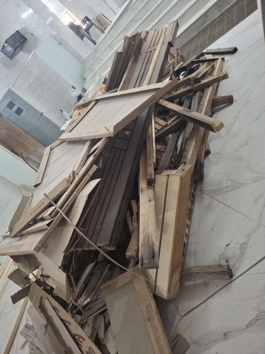 Отдам доски на дрова бесплатно