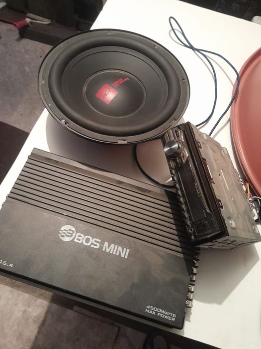 Автомагнитофон продам