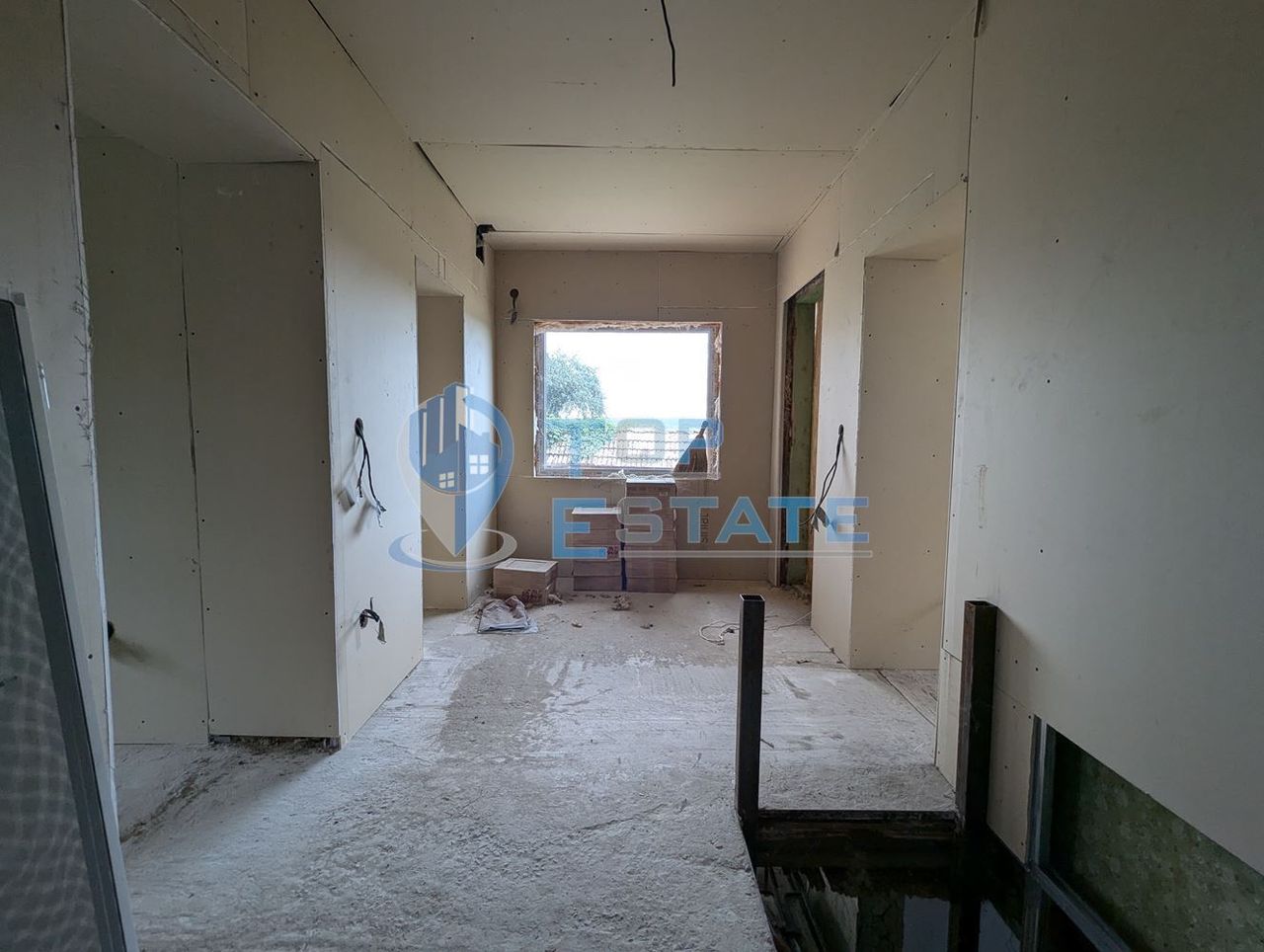 Продава се Къща в с. Садина, Област Търговище - 85 кв.м за 177 €/кв.м - Снимка #5