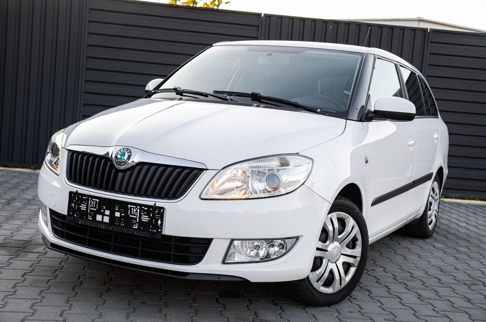 Skoda Fabia  2011 Euro 5  1.2 Benzina 9 Roti Impecabila