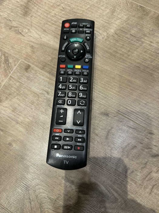 Телевизор Panasonic TX-L42ET5E