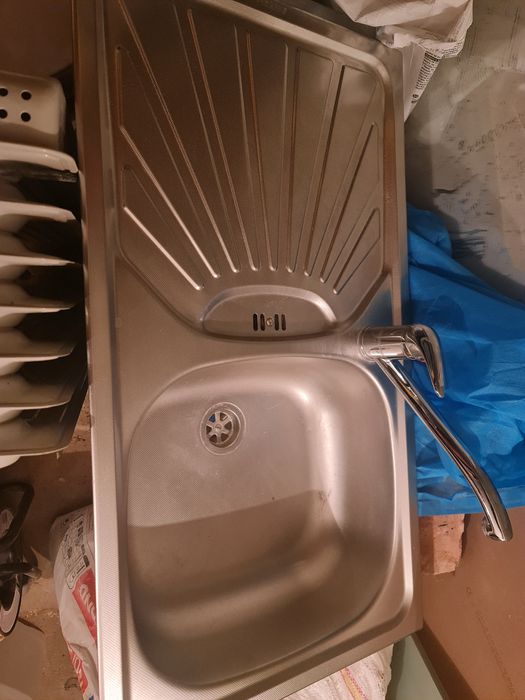 Chiuveta de bucatarie cu baterie