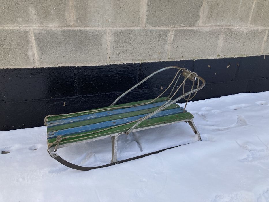 Продам санки