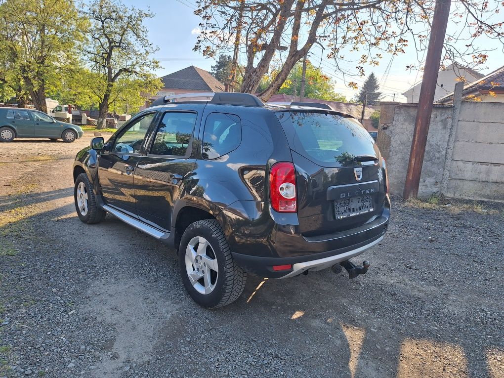 Dacia Duster 2011 - 4x4 - 1.6 16v 105cp Euro 5 - Prestige