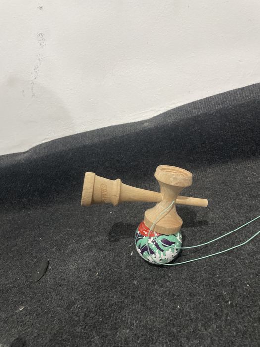 Kedama are grip ie sweet a nure gaura in base cup