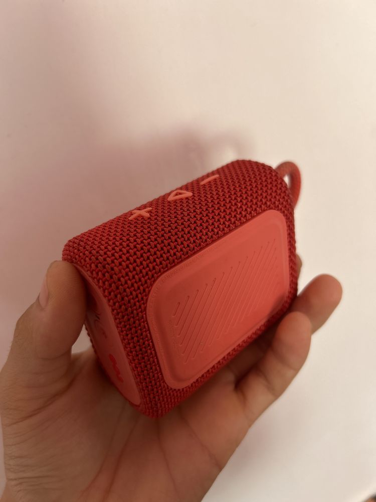 Продаеться JBL GO 3