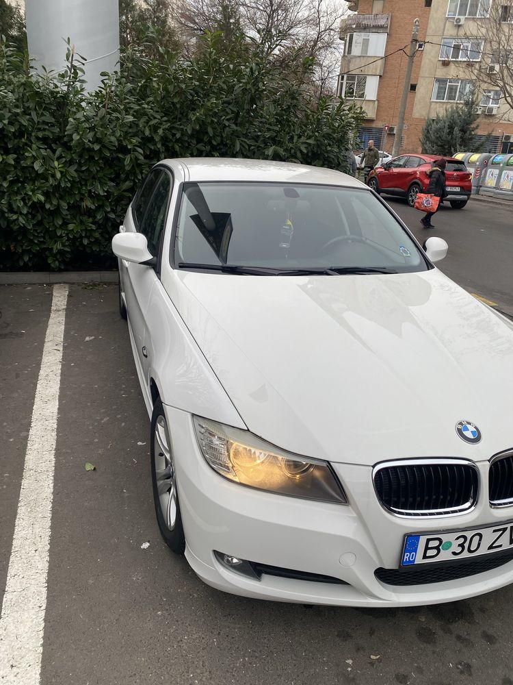 Vand BMW E 90  seria 3 alb