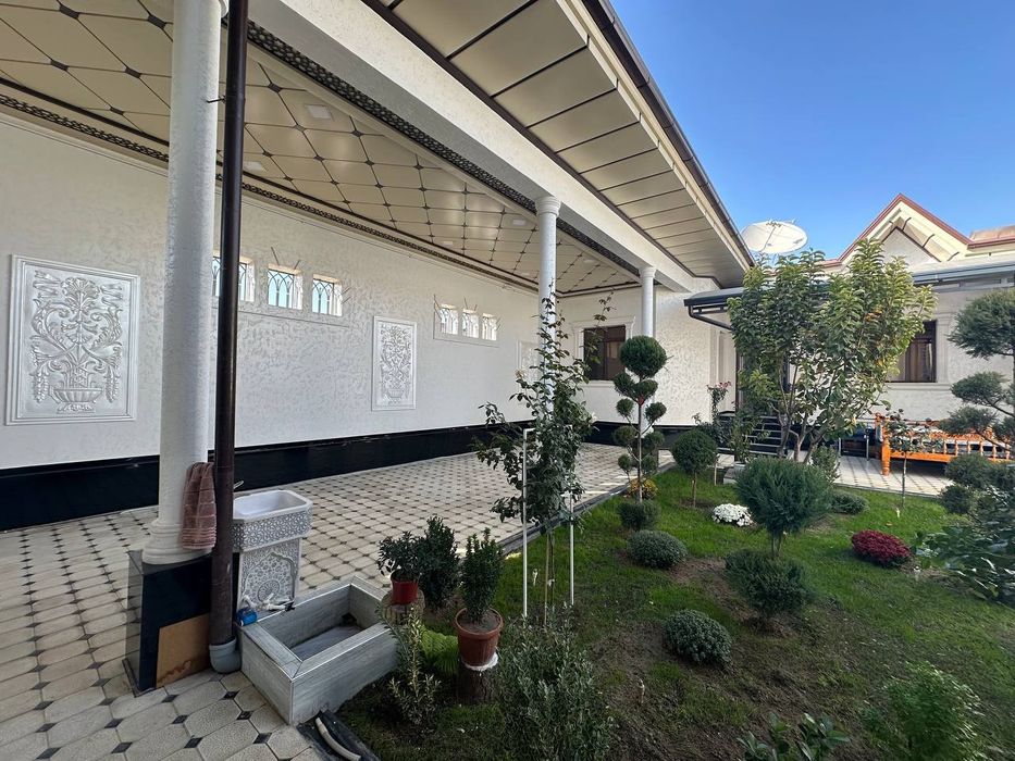 Назарбек Харакат. 3 сот 7 хона. Мебель техника