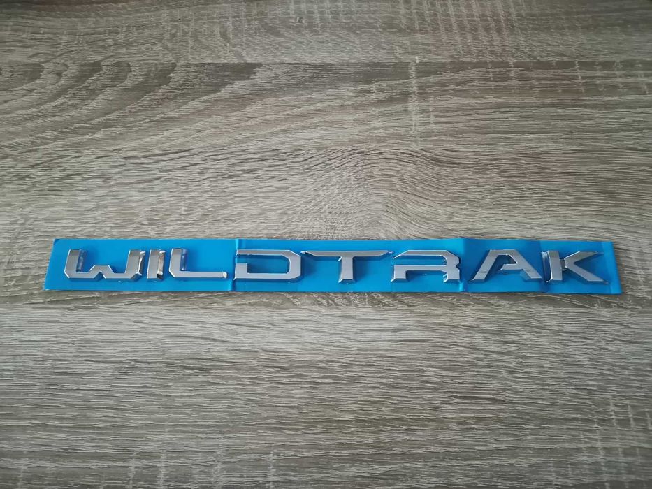 надпис Ford Wildtrak малък размер