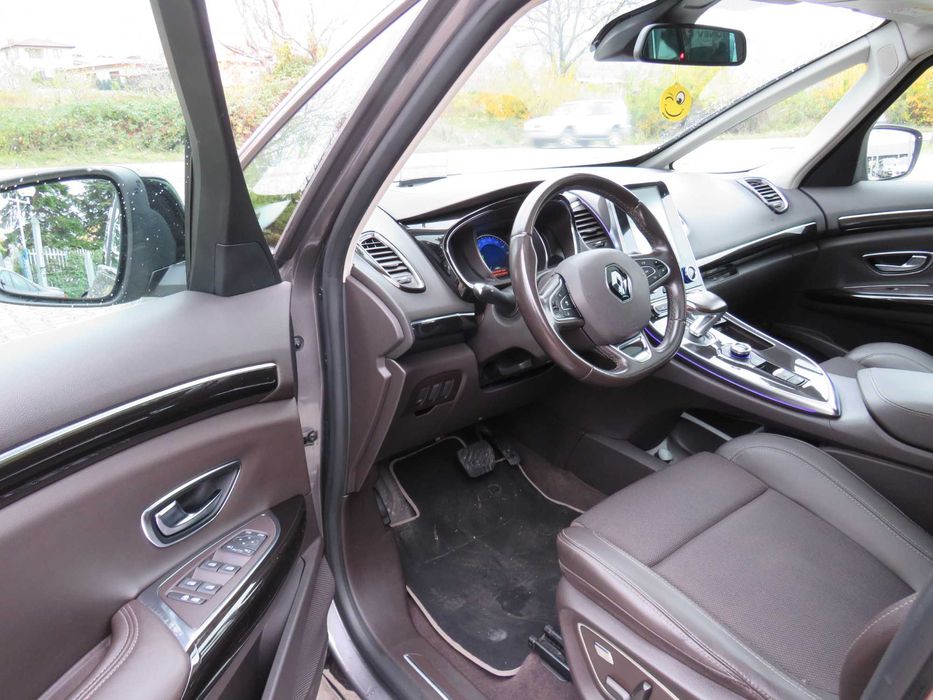 Renault Espace 7-Местен Keyless Panorama Head Up Full