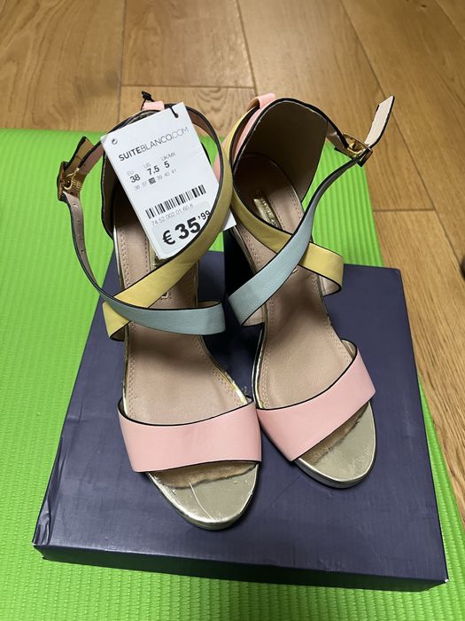 SUITE BLANCO Pastel Colour Block Chunky Sandal marimea 38