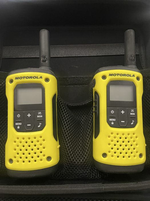 Statii emisie receptie Motorola T92 H2O opt canale lcd