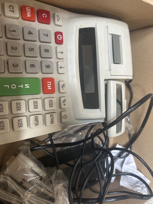 Продам кассовый аппарат  бу