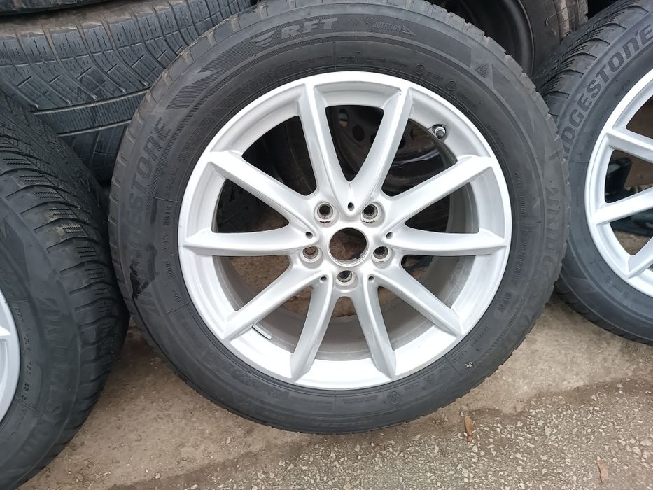 БМВ 17 цола, BMW X1 F84
