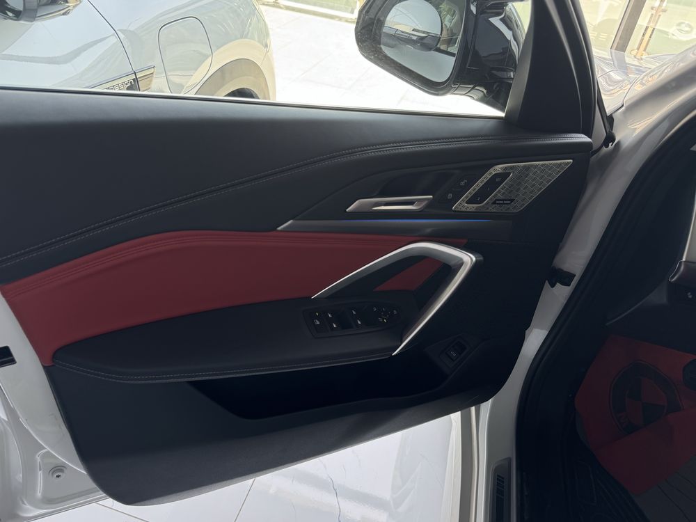 BMW ix1 2024 oq rang