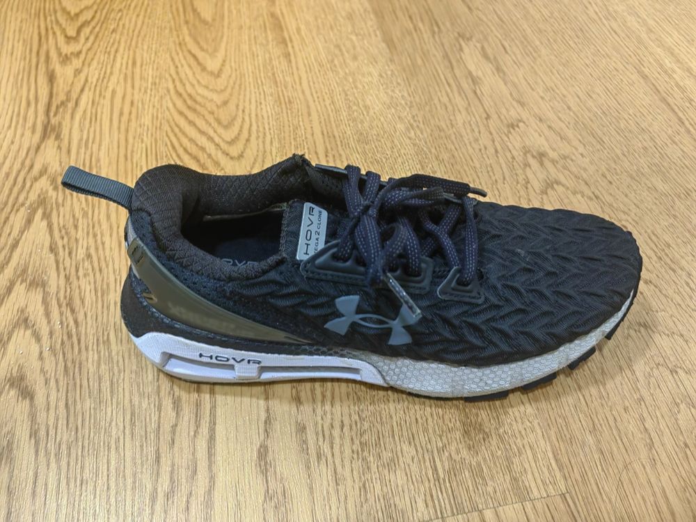 Маратонки Under Armour hovr Mega 2