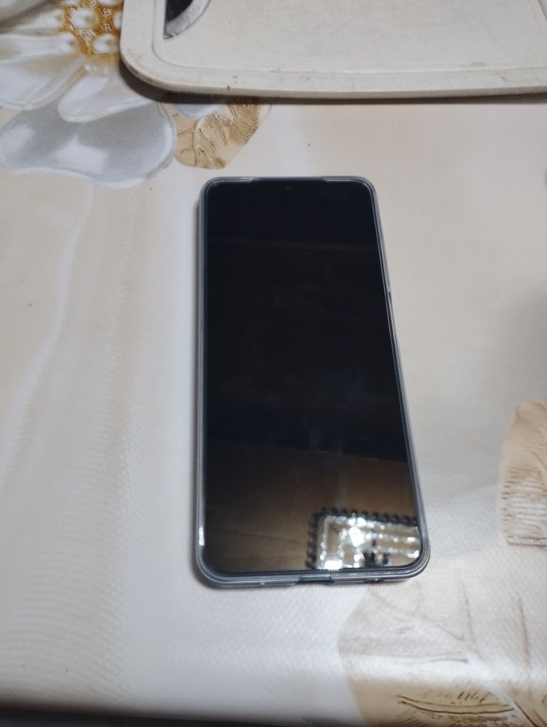 Redmi A5 128/4 50mega piksel