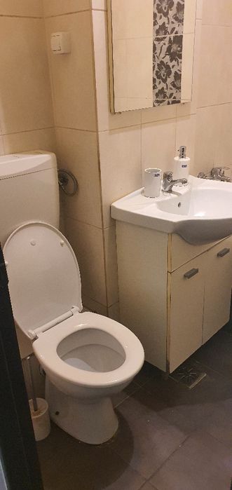 Închiriez garsonieră zonă centrala