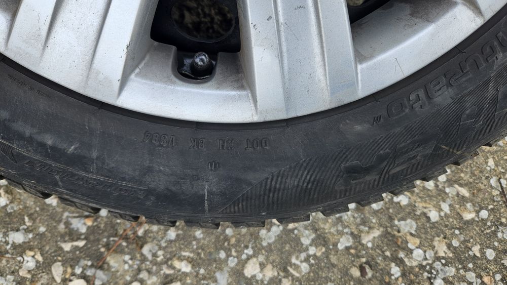 Гуми PIRELLI Cinturato Зимни 205/55/16