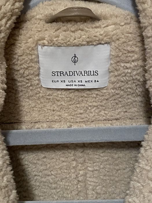 Дамско яке Stradivarius