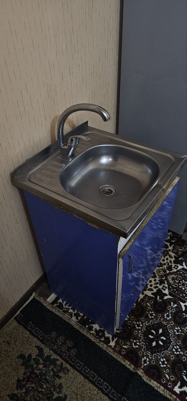 Продаётся мойка.