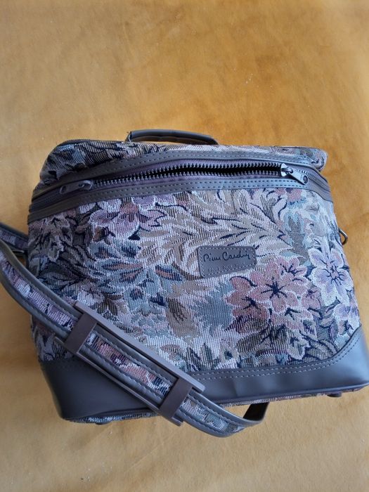 Хладилна чанта Нова с дамаска и изкуствена кожа