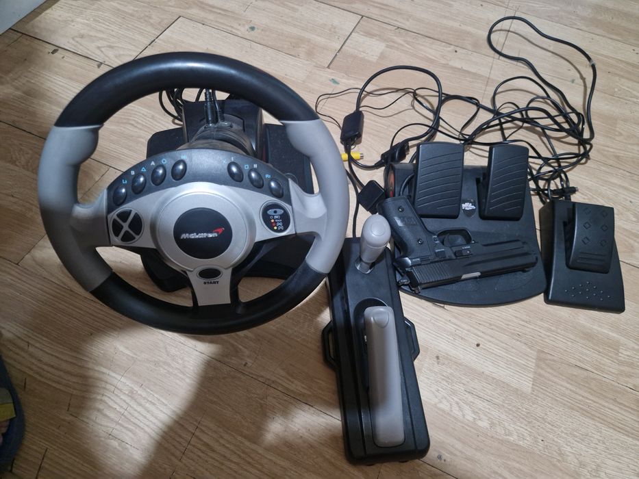 Vând Volan Gaming