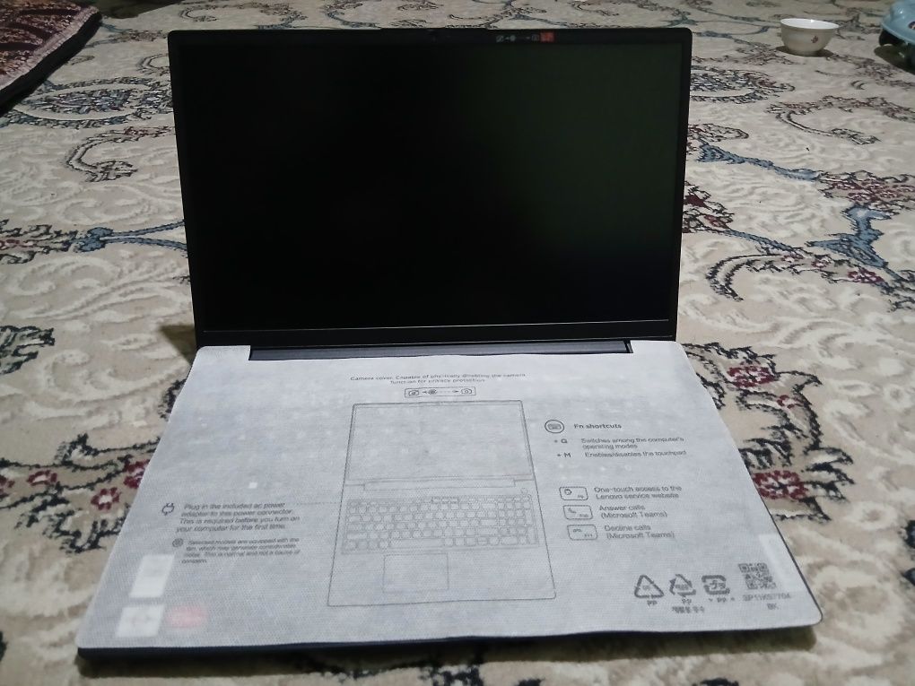 Lenovo. Noutbuk.