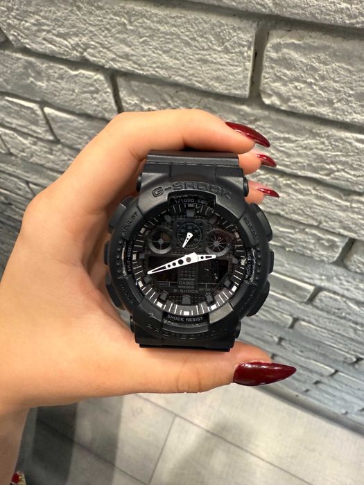 Часовник CASIO G-SHOCK GA-100-1A1