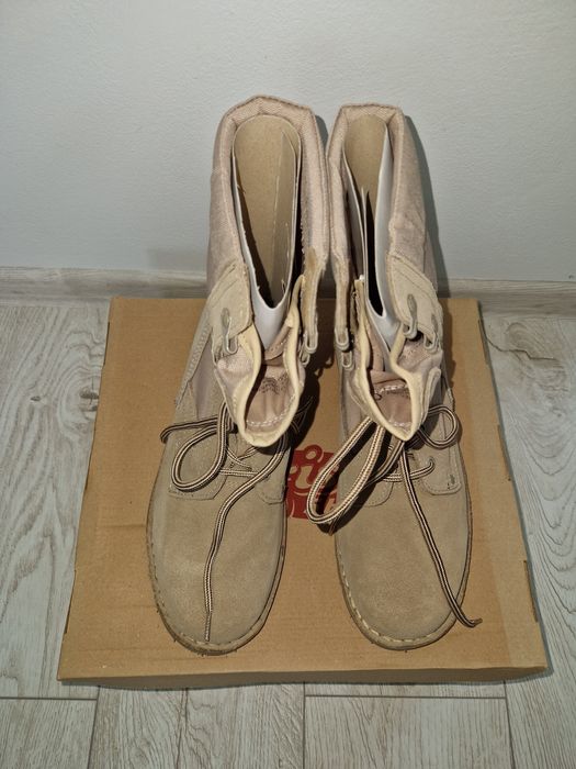 Bocanci piele întoarsă crem