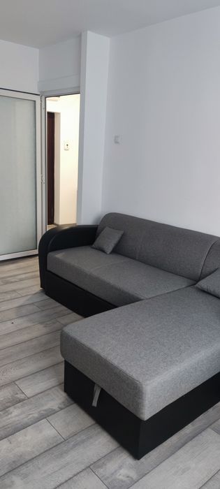 Garsoniera de închiriat