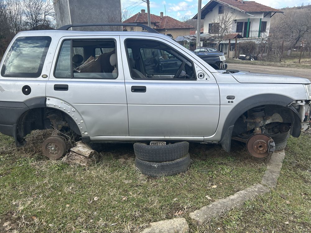 Джип за части.