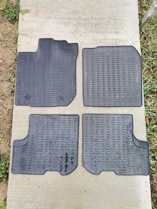 Covorașe interior Logan