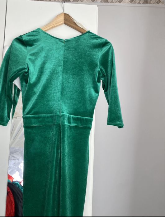 Rochie catifea lunga verde